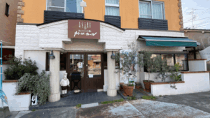 カトル・カール中央区萩原町