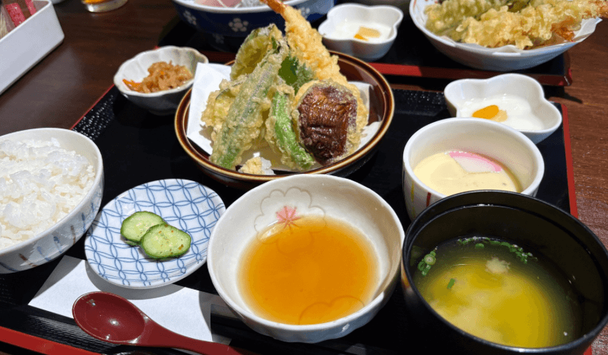 路地裏ごはんいしかわ