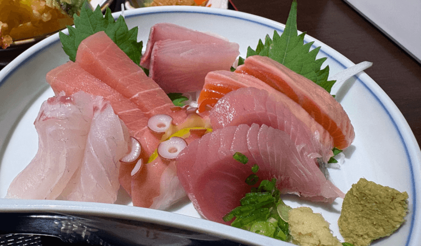 路地裏ごはんいしかわ