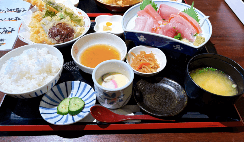 路地裏ごはんいしかわ